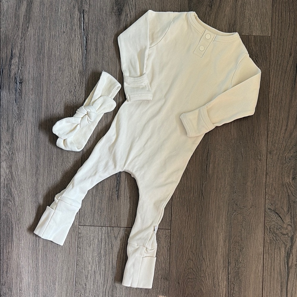 NWOT Cream Footies One Piece with Long Sleeves and Ribbed Cuffs - Never Worn